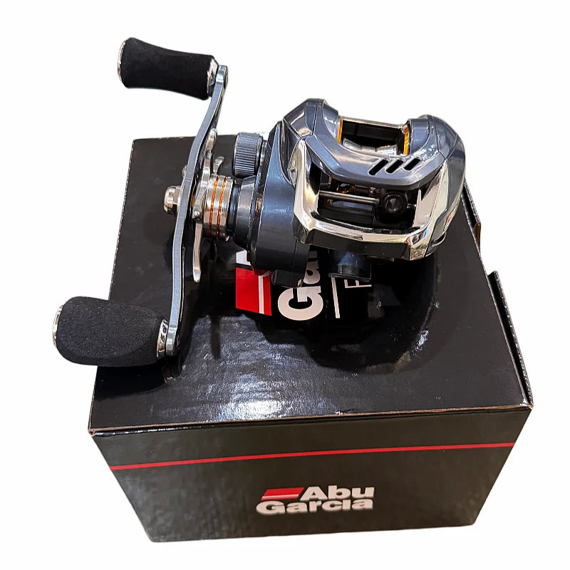 ABU GARCIA Baitcast Reel，Bearing 18+1, Gear 7:2:1, Braking Force 8kg, Stainless Steel Bearing, Adjustable From 1 To 9