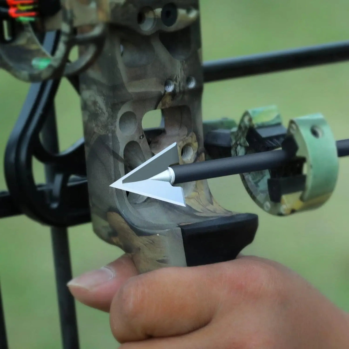6 PCS Broadheads 125 Grain 1.1" Cut Fixed 3-Blade Archery Arrow Solid Hunting Broadhead 420 Stainless Steel for Crossbow and Compound Bow