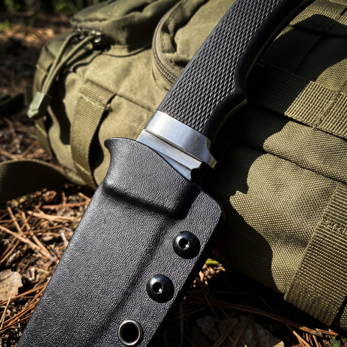 Portable Small High Hardness Outdoor Knife for Wilderness Camping - Durable Gift for Men