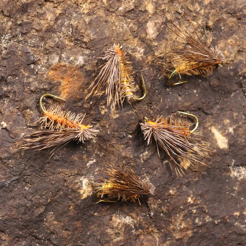 10Pcs/Lot Artificial Insect Bait Lure Deer Hair Dry Fly Fishing Lures Soft Sea Bass Trout Fishing Fly Floating Bait Accessories